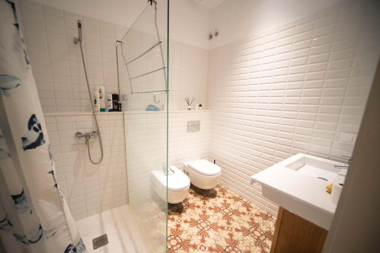 Born Rooms - St Caterina Barcelona Exterior foto